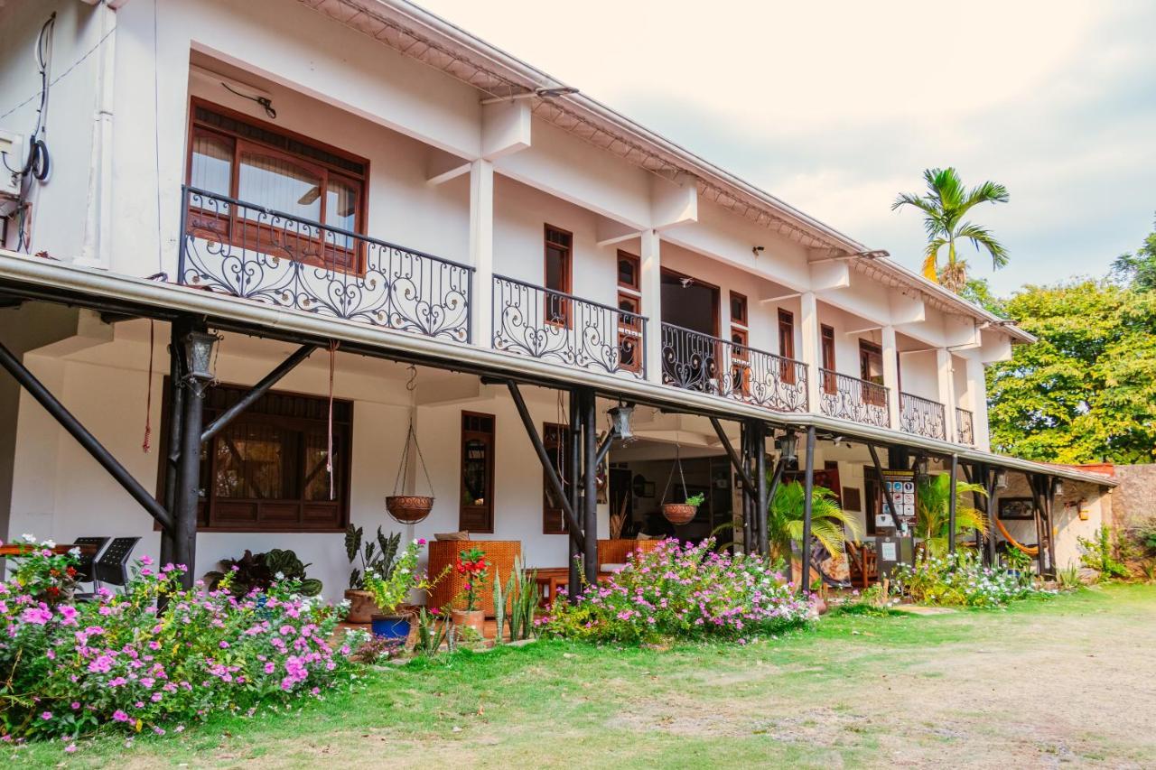 Hotel Casa Baquero El Cairo  Eksteriør bilde